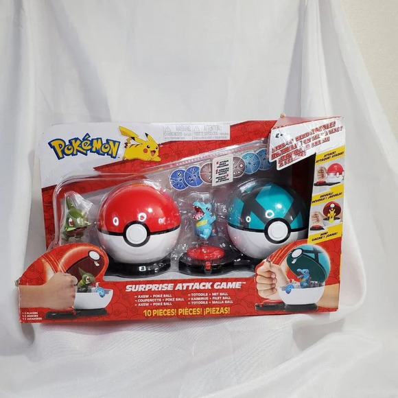 Pokémon Surprise Attack Game Axew with Poké Ball vs Totodile with Net Ball - Picture 7 of 8